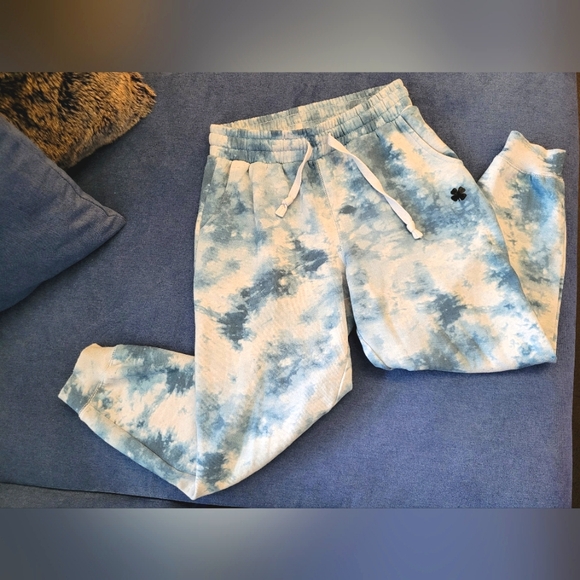 Lucky Matching Blue Tie-Dye Lounge Set, Top & Bottom XS - Picture 2 of 11